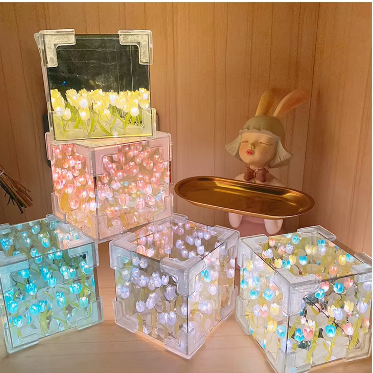 LAMPARA CUBO DE TULIPANES